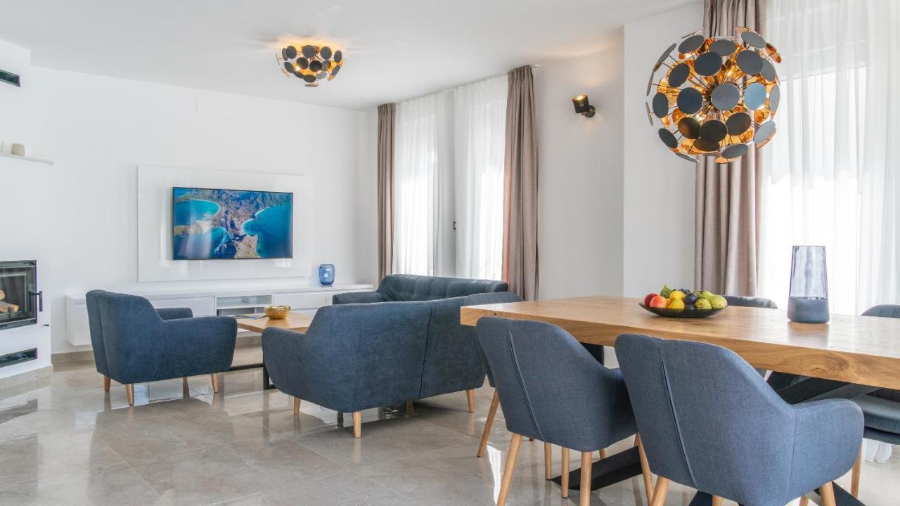 Villa Dea - Dein Rueckzugsort Am Meer Mit Beheiztem Pool Vrsi Exteriér fotografie