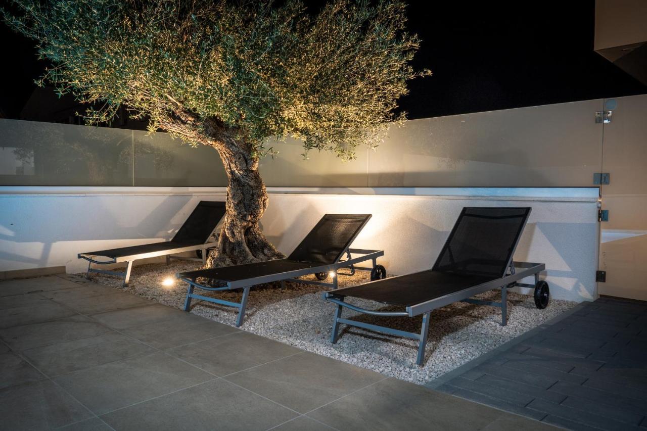 Villa Dea - Dein Rueckzugsort Am Meer Mit Beheiztem Pool Vrsi Exteriér fotografie